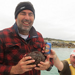 icon Kiwi as Bro
